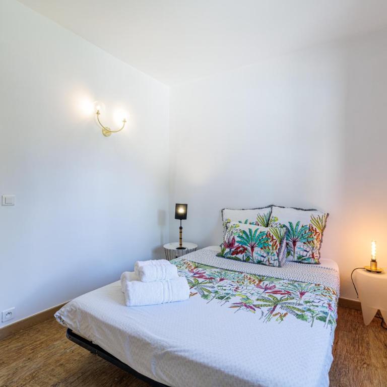 Villa 5 BDR - Swimmingpool - AC - Parking - Villa avec Piscine Privée - 33