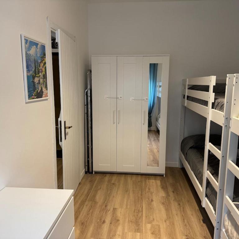 Bellano Garden House - 5 minuti a piedi dall'Orrido - Appartamento con 2 Camere da Letto - 29