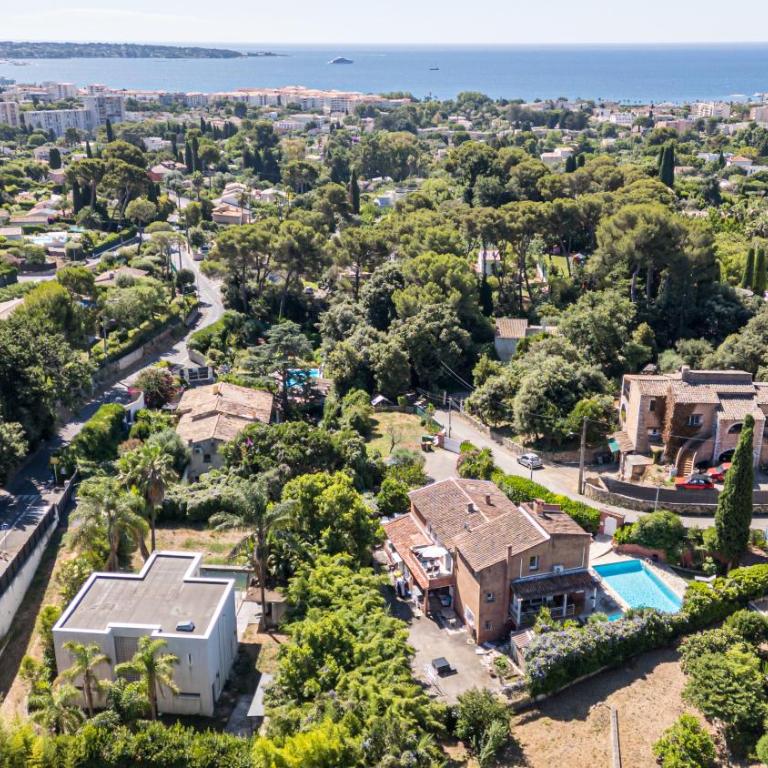 Villa 5 BDR - Swimmingpool - AC - Parking - Villa avec Piscine Privée - 55