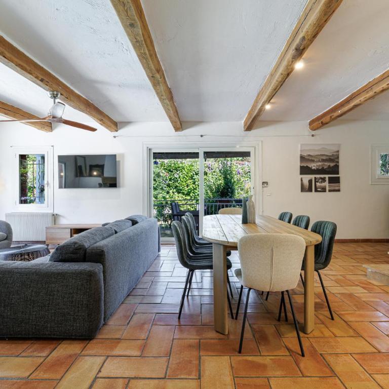 Villa 5 BDR - Swimmingpool - AC - Parking - Villa avec Piscine Privée - 62