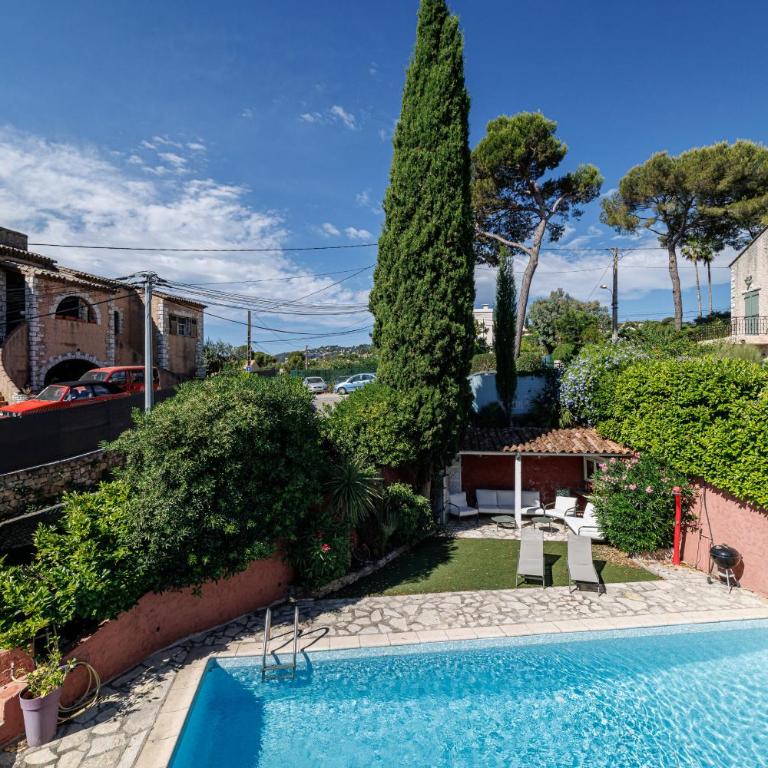 Villa 5 BDR - Swimmingpool - AC - Parking - Villa avec Piscine Privée - 63