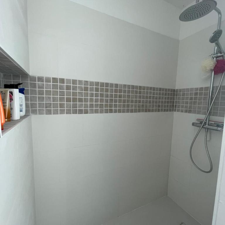 Maison Arcachonnaise 5 chambres 5 minutes de la plage - Five-Bedroom House - 10