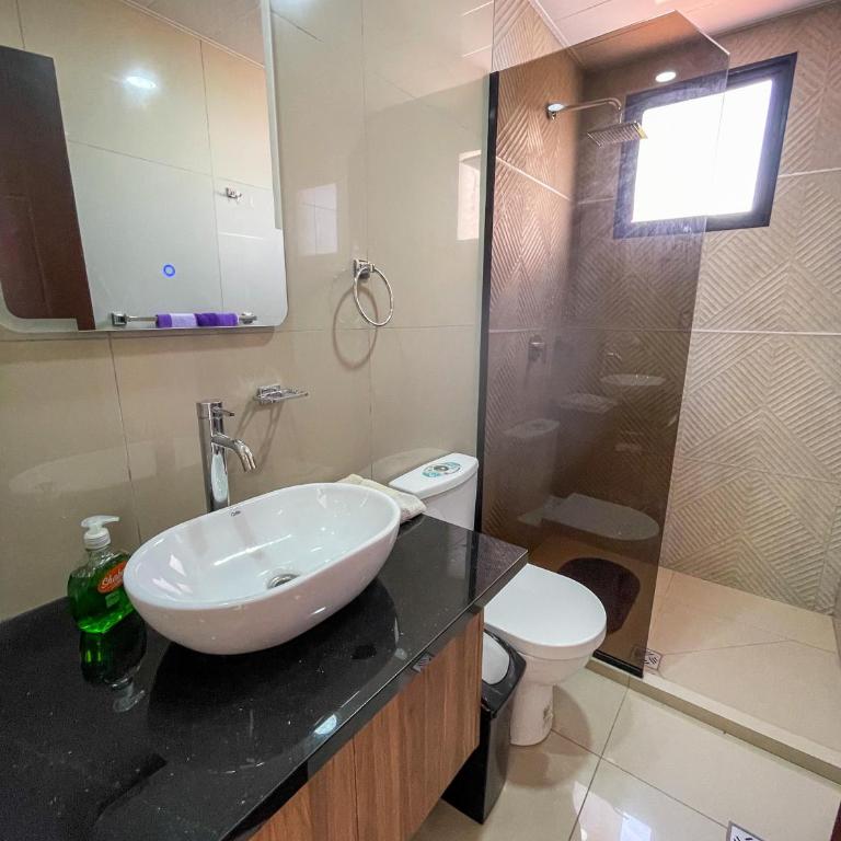 2-bedroom apartment & Free parking - Apartamento Deluxe de 2 dormitorios con balcón - 13