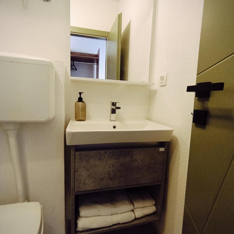 Villa Olea - King Room - 1