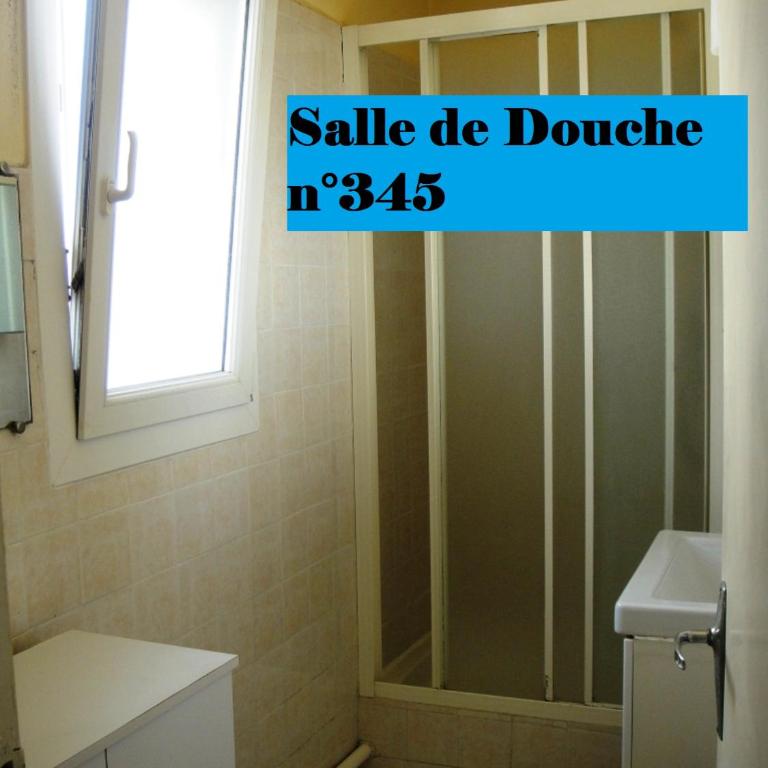 T3 clim parking la plage de l'autre coté de la rue - Appartement 2 Chambres - 4