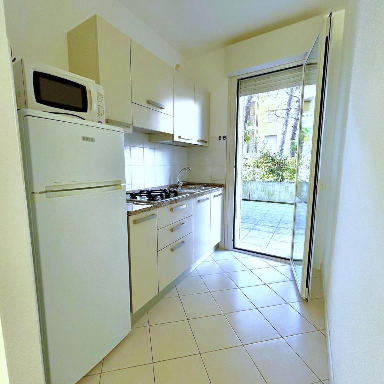 PELLICANO - Appartamenti - Two-Bedroom Deluxe Apartment with Garden View - 10