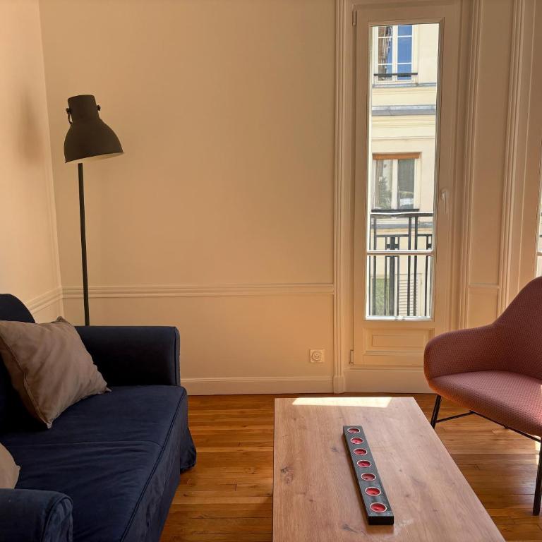Élégant 2 pièces haussmannien avec balcon Paris 5e - Appartement 2 Chambres - 16