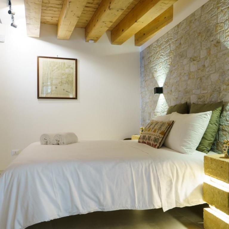 Sapurito Room&Suite - Camera King Superior - 5
