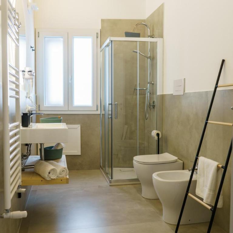 Sapurito Room&Suite - Camera King Superior - 6