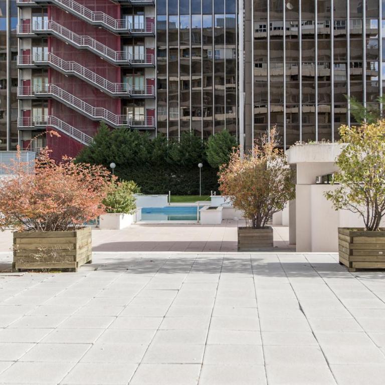 La Castellana - Plaza Catilla III AH - One-Bedroom Apartment - 2