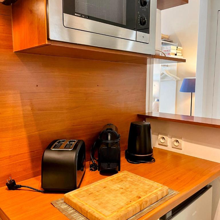 Elegant Apartment in Gray Albion - Parking, Central Cannes - Superior Apartment mit Stadtblick - 13