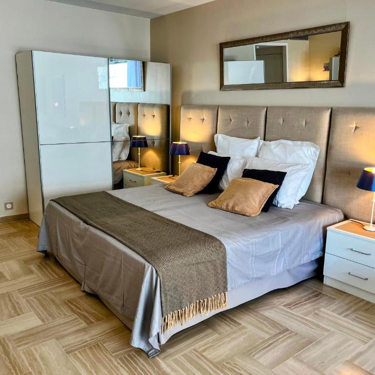 Elegant Apartment in Gray Albion - Parking, Central Cannes - Superior Apartment mit Stadtblick - 5