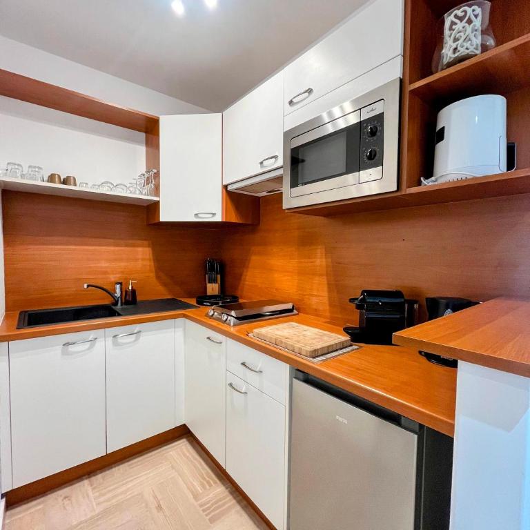 Elegant Apartment in Gray Albion - Parking, Central Cannes - Superior Apartment mit Stadtblick - 8