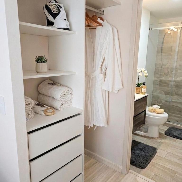 Apartment suite in the heart of Miraflores! walk to Kennedy - One-Bedroom Apartment - 9