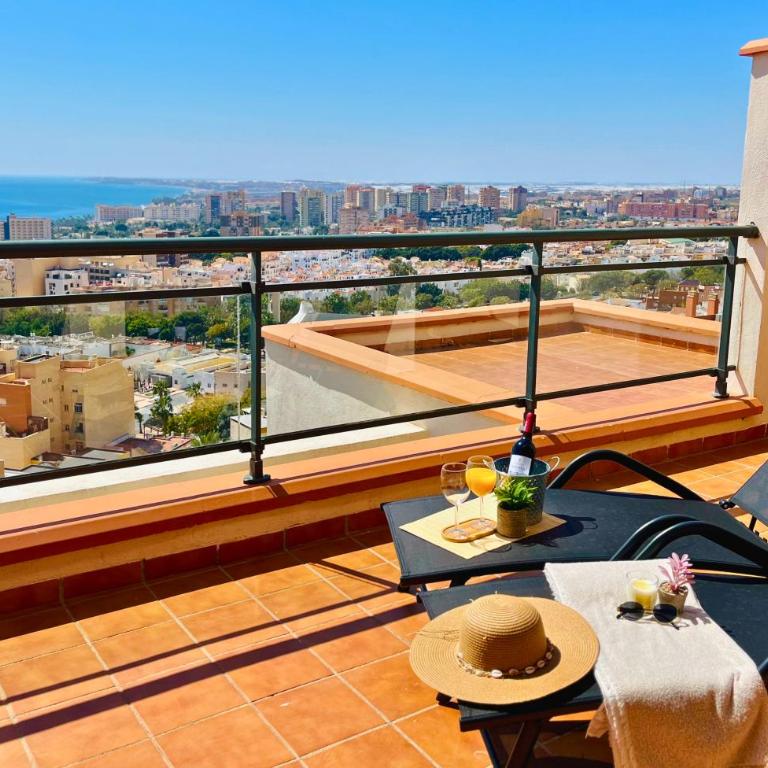 Espacioso Dúplex con terraza y vistas - Apartamento de 2 dormitorios con terraza y vistas al mar - 25