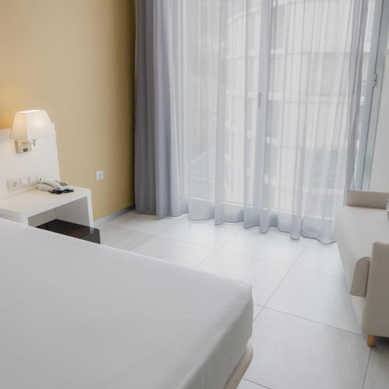 Palladium Hotel Peñiscola - Habitación Triple Deluxe - 6