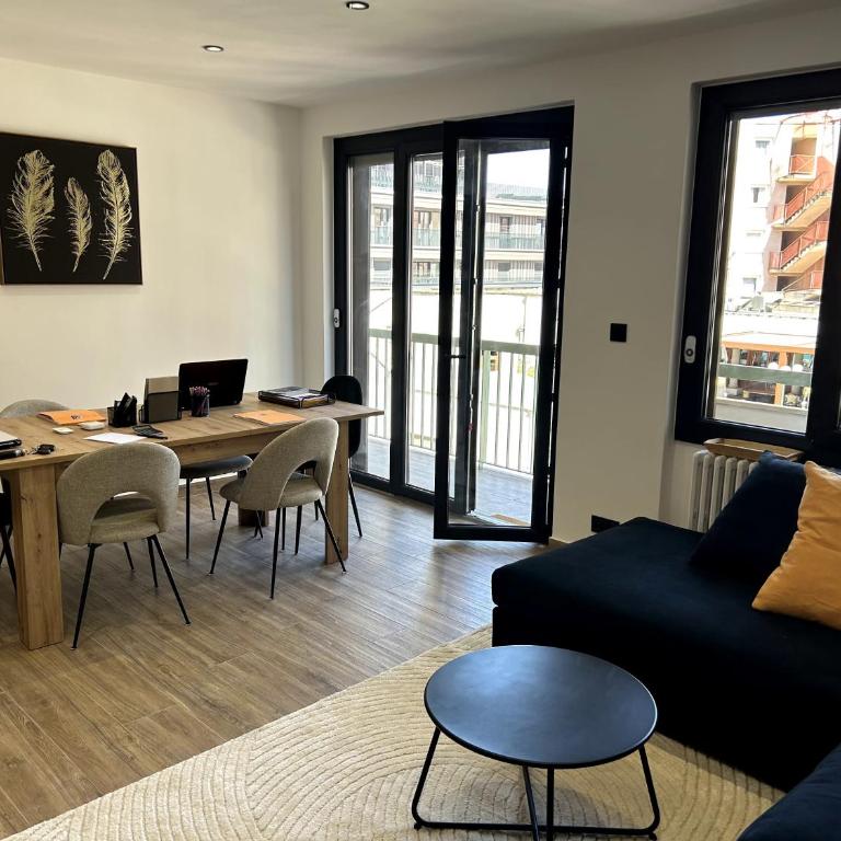 L'Escale Gare Châteaucreux avec Garage - Apartamento de 2 dormitorios con balcón - 1