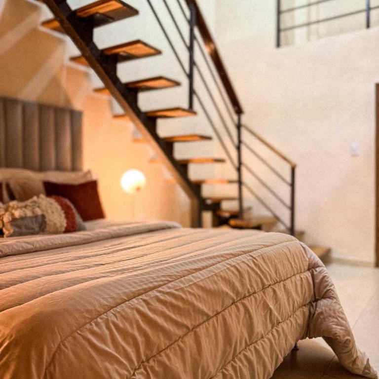 Gloria By Airbrentals - One-bedroom Loft Apartment - 15