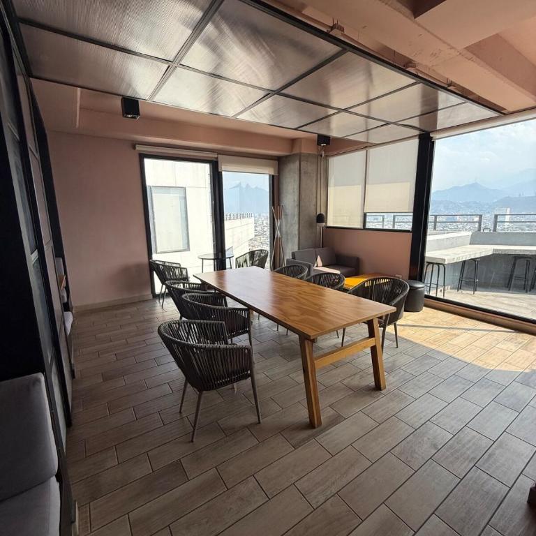 Luxury Loft in Downtown Monterrey Incredible View - One-Bedroom Apartment - 2