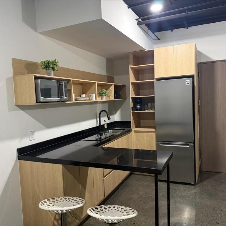 Luxury Loft in Downtown Monterrey Incredible View - One-Bedroom Apartment - 28