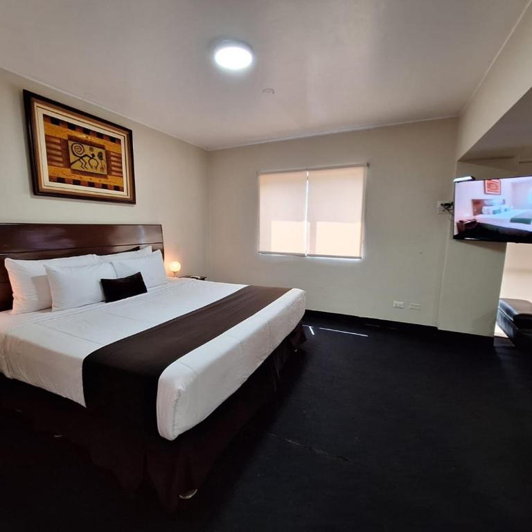 Epiqus Hotel - Suite Deluxe con bañera de hidromasaje - 2