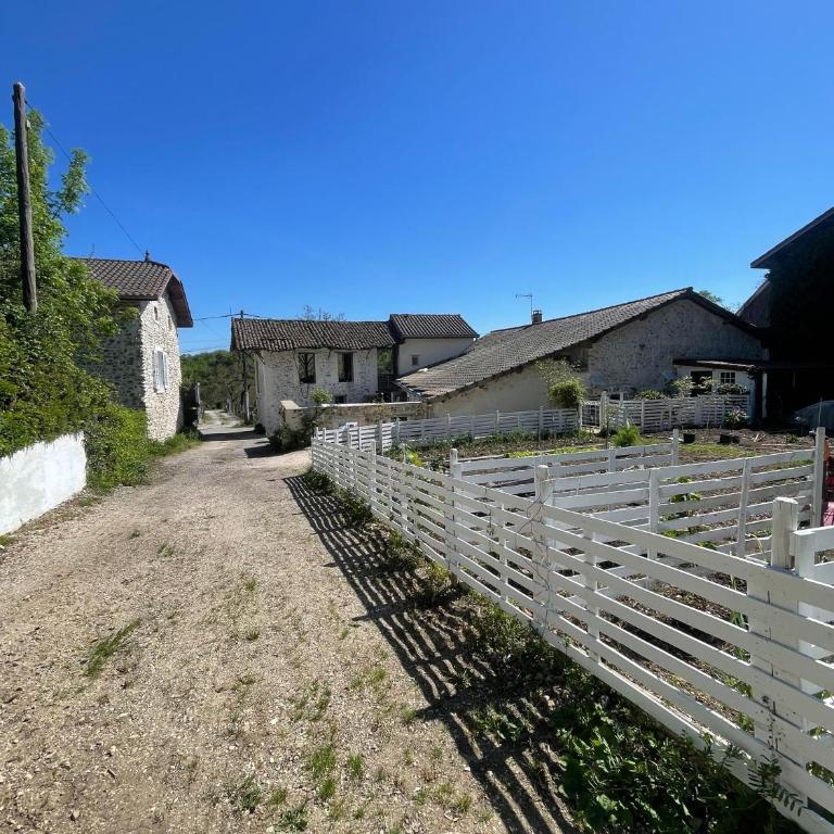 Gite indépendant, calme, campagne, style intérieur chalet - Appartement 1 Chambre - 29