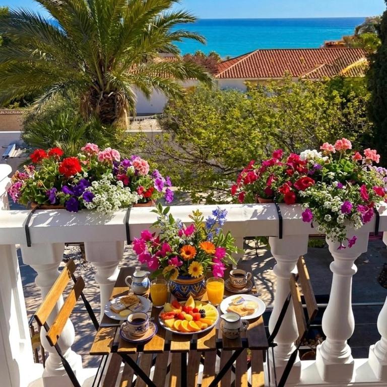 Apto Naturista de ambiente masculino - Two-Bedroom Apartment with Balcony and Terrace - 12