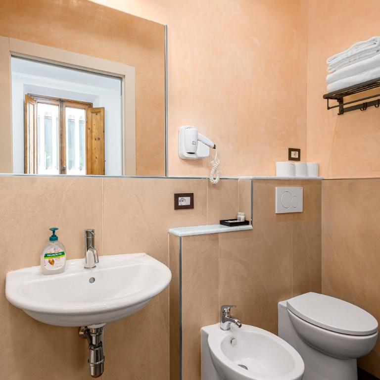 Annetta's House - Camera Matrimoniale con Bagno Privato - 11