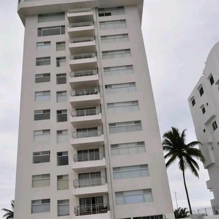 Conjunto Alcalá del rio - Two-Bedroom Apartment - 19