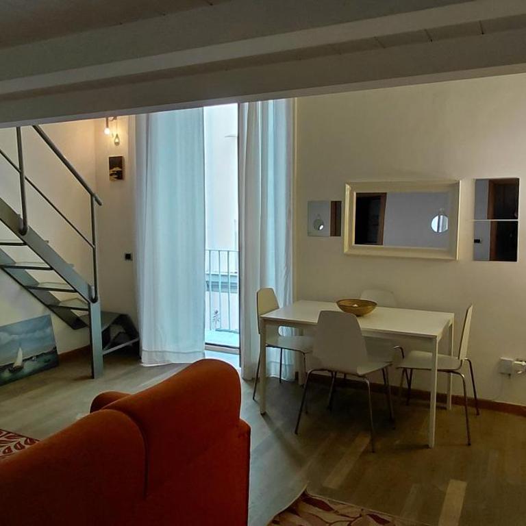 La casa di Francine a 100mt da Piazza Plebiscito - Appartamento su 2 Livelli - 15