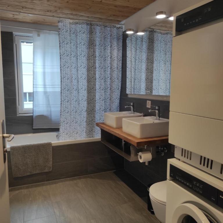 Haus Rhätikon 1. OG, links - Apartment mit 3 Schlafzimmern - 14