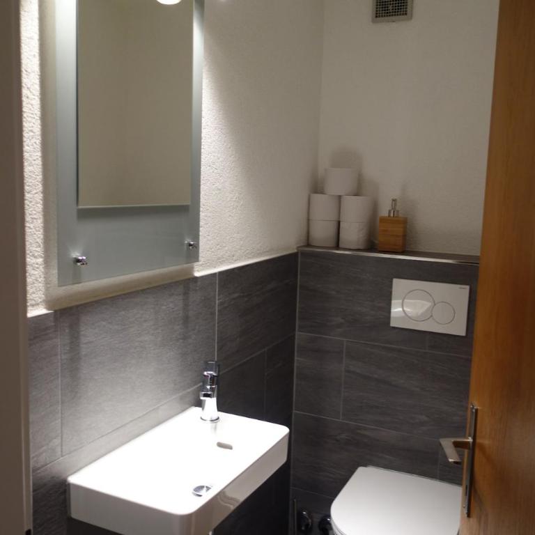 Haus Rhätikon 1. OG, links - Apartment mit 3 Schlafzimmern - 18