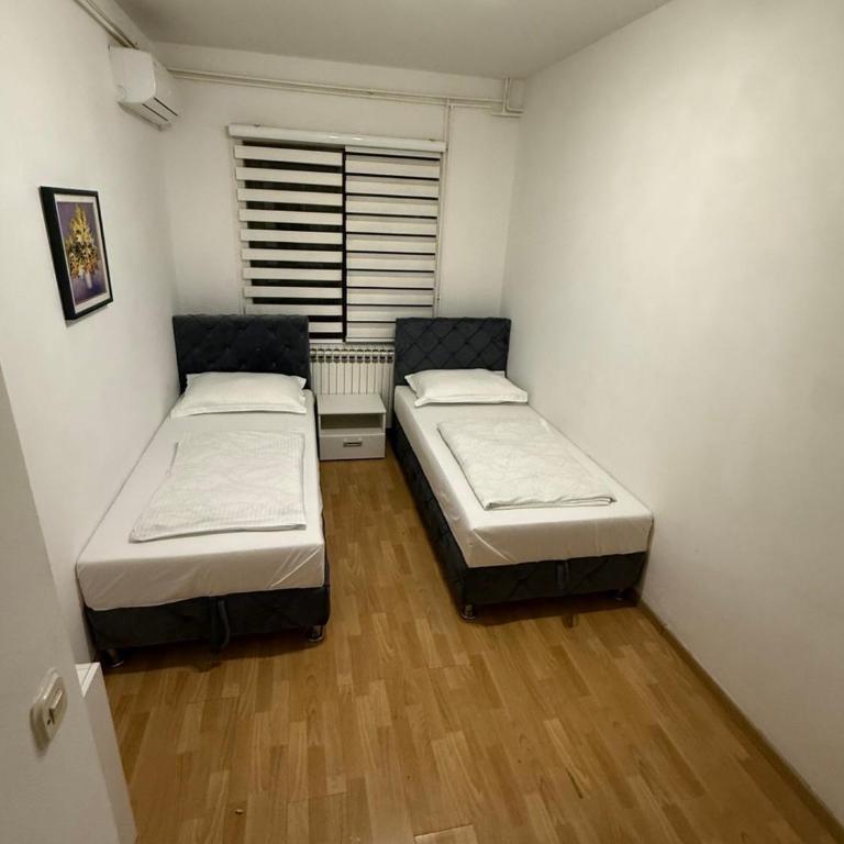 Apartmani Pejton Ilidza - Apartment - Ground Floor - 6