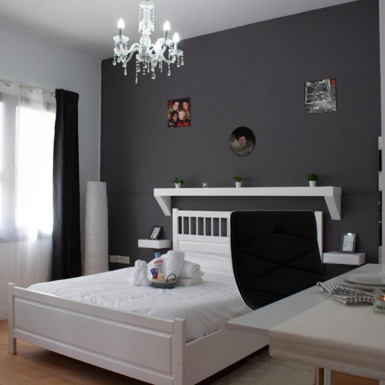 Habitación Queen en Playa las Canteras - Apartamento de 2 dormitorios - 1