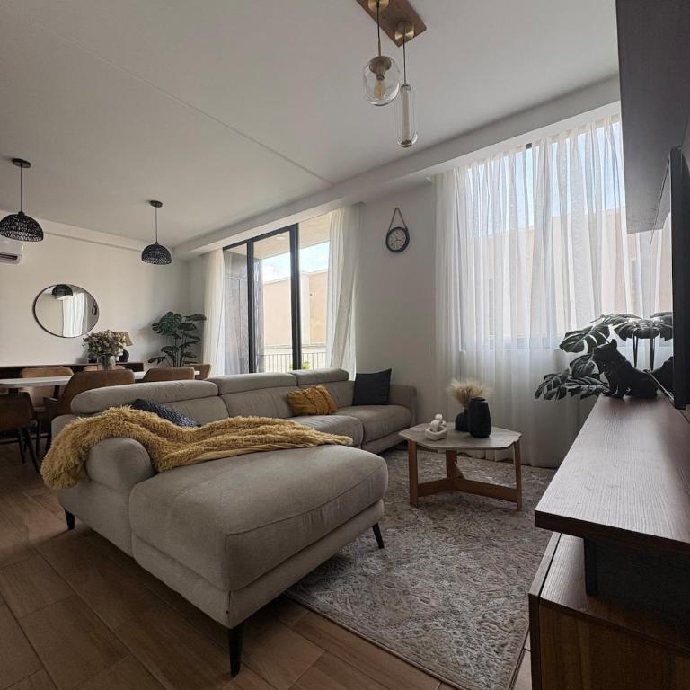 Cozy apartment in downtown Guadalajara - Two-Bedroom Apartment - 1