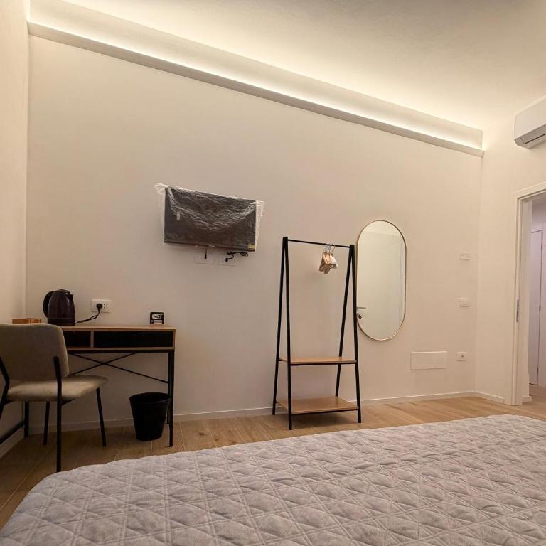 Domus Lavagna Smart Rooms - Camera Matrimoniale con Bagno Privato - 9
