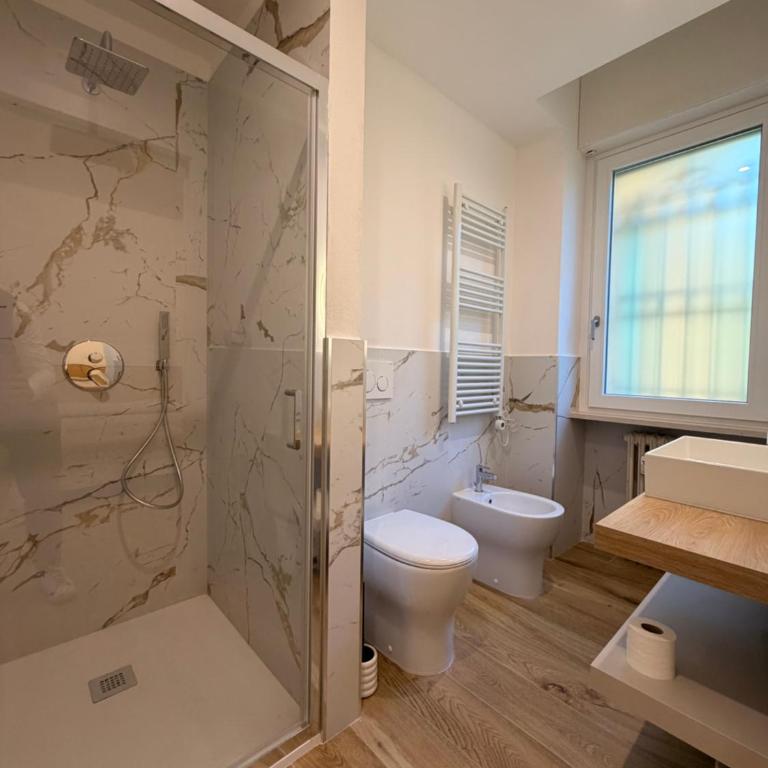 Domus Lavagna Smart Rooms - Camera Matrimoniale con Bagno Privato - 10