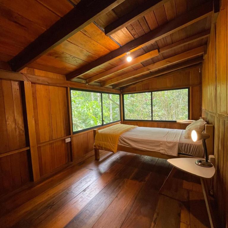 The Temple II, Mindo - Triple Room with Private Bathroom - 5
