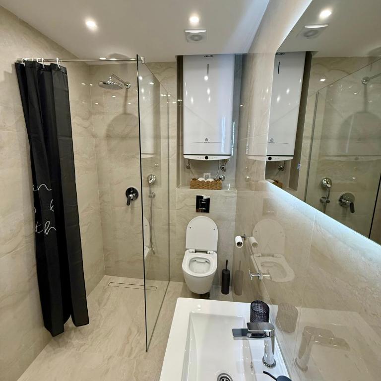 Sea Icon Budva - One-Bedroom Apartment - 18