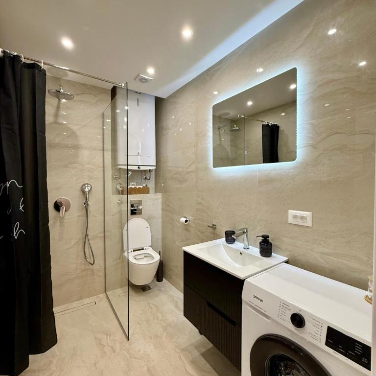 Sea Icon Budva - One-Bedroom Apartment - 19