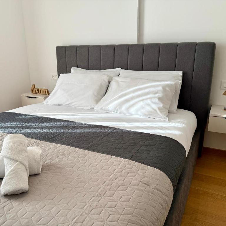 Sea Icon Budva - One-Bedroom Apartment - 15