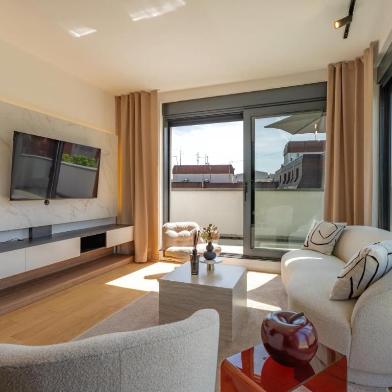 Urban Penthouse 25 Belgrade - Three-Bedroom Apartment - 4