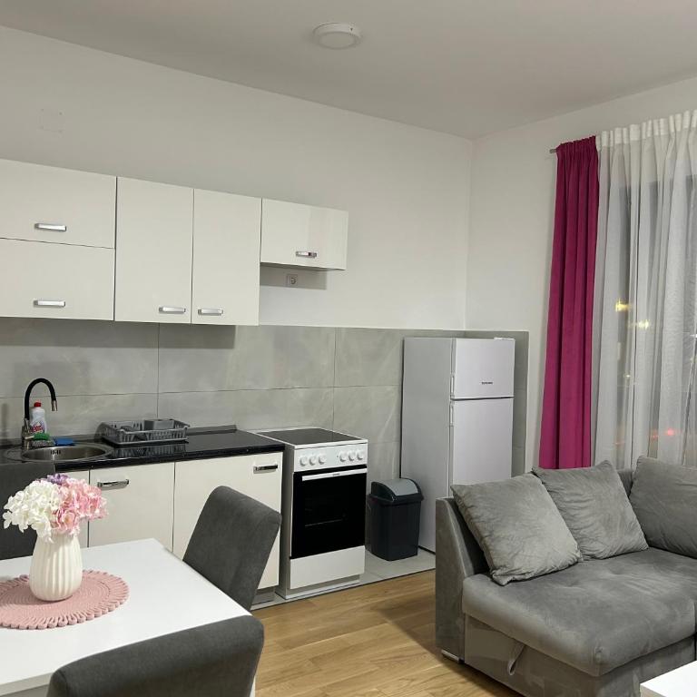 Apartman Nina - Apartman sa 2 Spavaće Sobe - 2