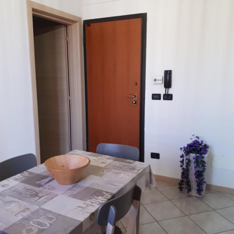 Fiera Apartment - Bolognina district - Appartamento con 2 Camere da Letto - 1