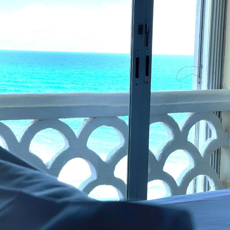 Beach and Ocean Front Apartments Cancun - Estudio Deluxe - 9