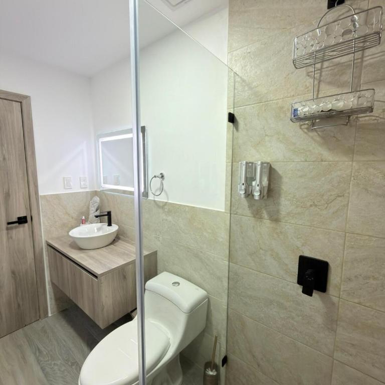 Sunset Luxury Penthouse - Ocean Club - Three-Bedroom Apartment - 12