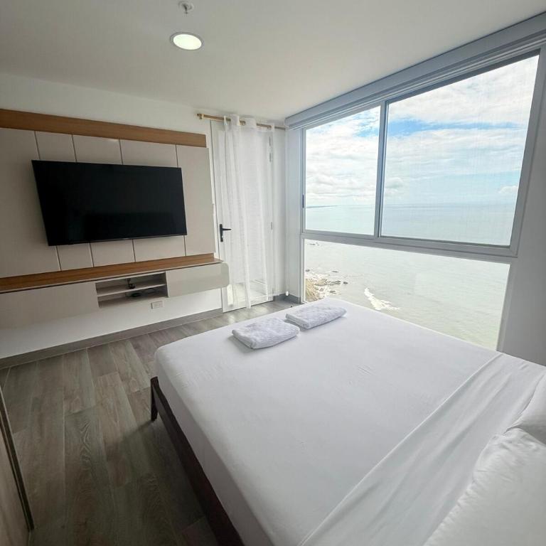 Sunset Luxury Penthouse - Ocean Club - Three-Bedroom Apartment - 24