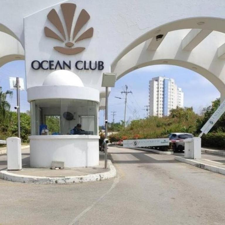 Sunset Luxury Penthouse - Ocean Club - Three-Bedroom Apartment - 25