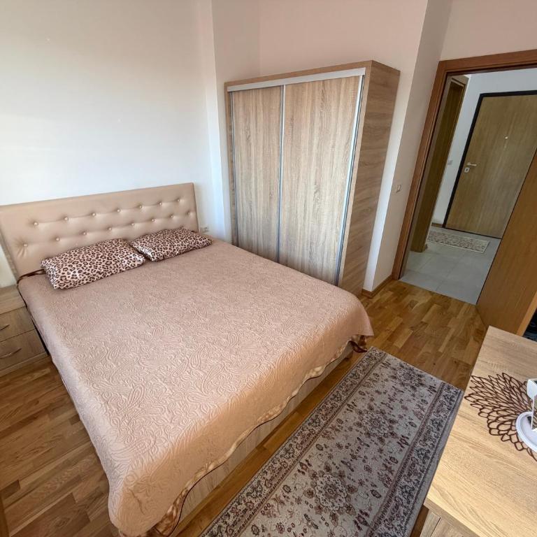 Modern Apartment with Terrace and Parking Ulcinj - One-Bedroom Apartment - 9