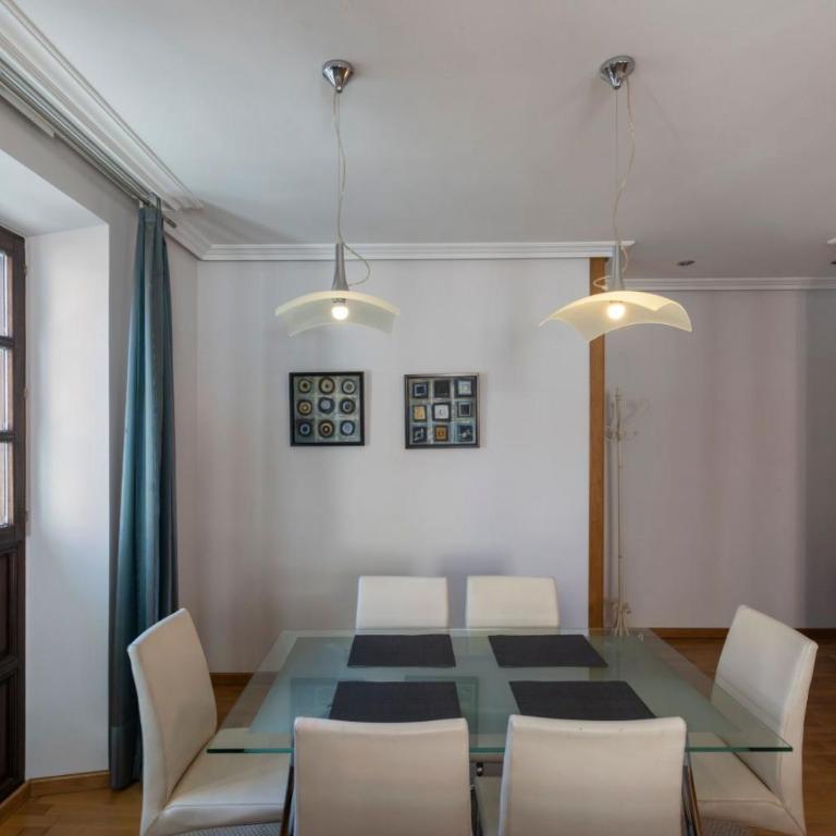 THE COOL FLAT - Two-Bedroom Apartment - 13